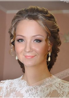 «Макияж для серых глаз»