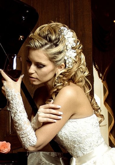 Свадебная прическа Кокетка (С15249) - Стилист-визажист Виктория Корсакова