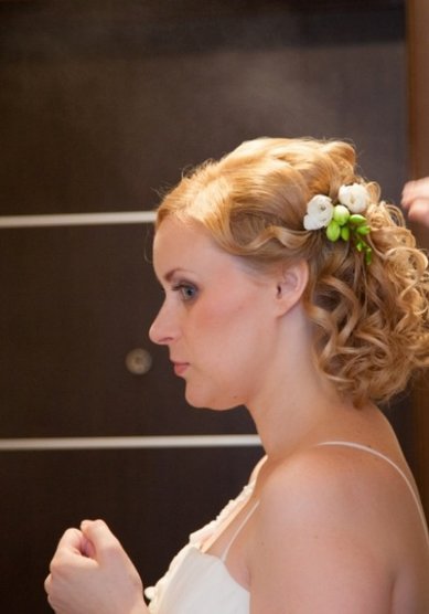 Свадебная прическа С16015 - Стилист-визажист Валентина