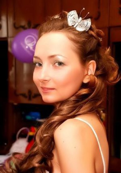 Свадебная прическа С10437 - стилист-визажист Мила Кузьмина