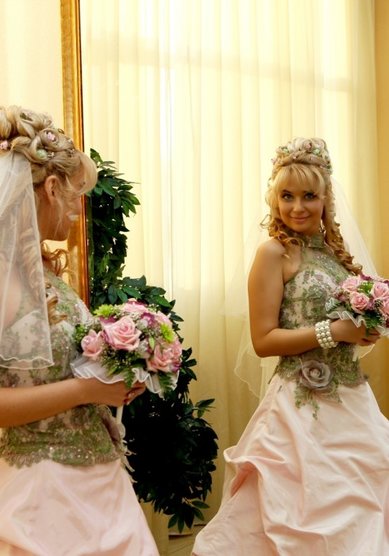 Прическа на свадьбу нежность (С11388) - Стилист-визажист Валентина