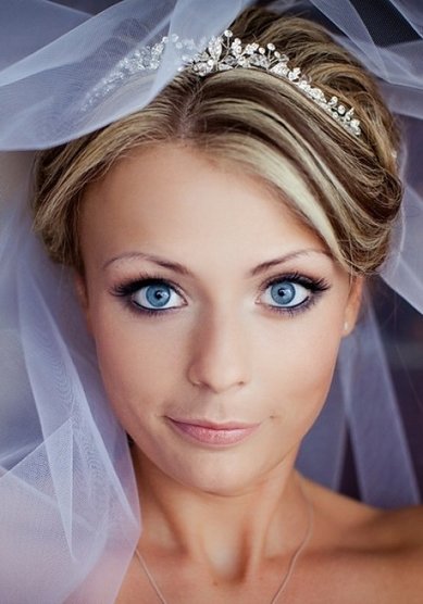 Прическа на свадьбу Голубой топаз. (С11966) - Свадебный стилист-визажист Людмила Кубышкина...