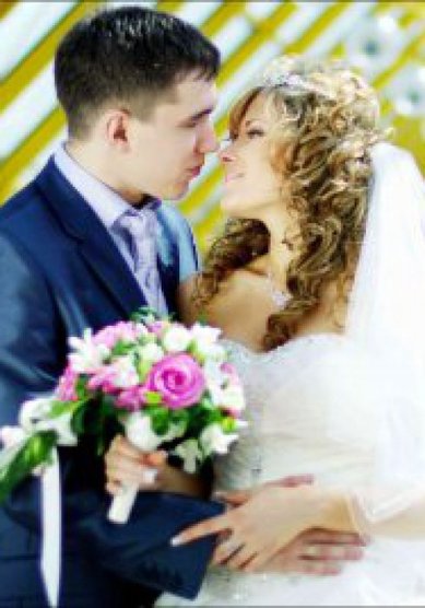 Свадебная прическа Сердцебиенье (С12177) - Стилист-визажист Виктория Корсакова