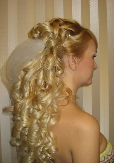 Прическа на свадьбу С12214 - Стилист-визажист Валентина