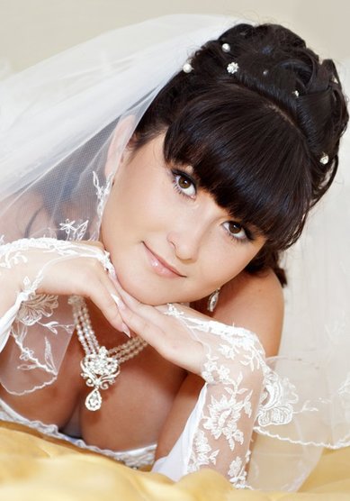 Свадебная прическа Прекрасная брюнетка (С14045) - Свадебный стилист-визажист Людмила Кубышкина...