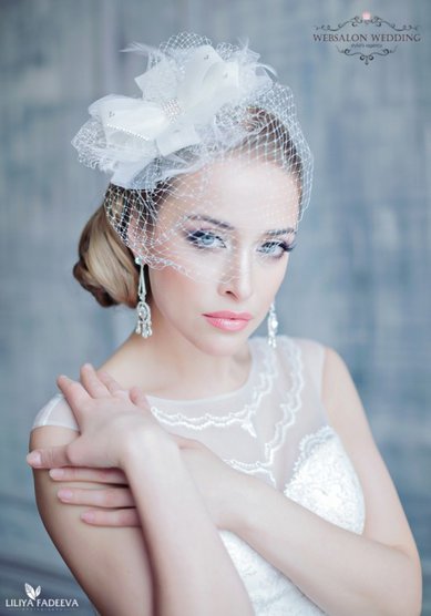 Свадебная прическа Свадебная прическа с украшением (W15905) - Агентство стилистов Websalon Wedding...