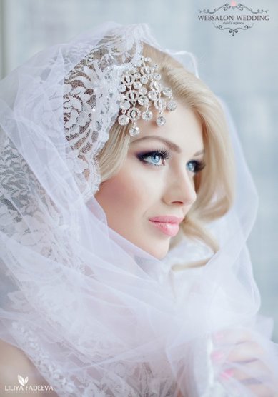 Прическа на свадьбу Свадебная прическа с фатой (W15908) - Агентство стилистов Websalon Wedding...
