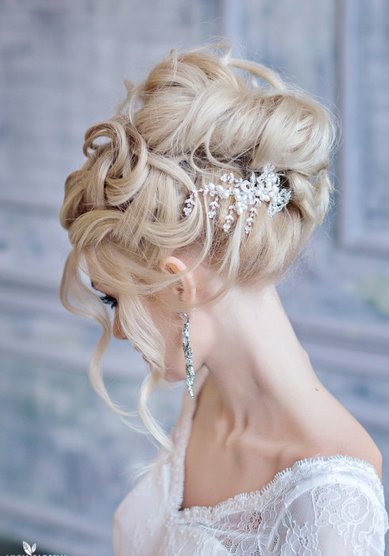 Прическа на свадьбу Собранная прическа (W15918) - Агентство стилистов Websalon Wedding