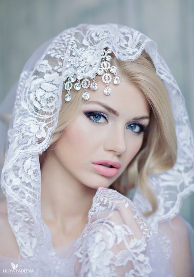 Свадебный образ Греческая прическа с фатой (W16003) - Агентство стилистов Websalon Wedding