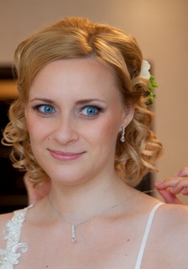 Свадебная прическа С16015 - Стилист-визажист Валентина