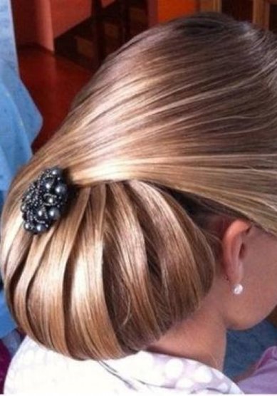 Свадебная прическа B16055 - Стилист-визажист Beauty catering Peggy Sue