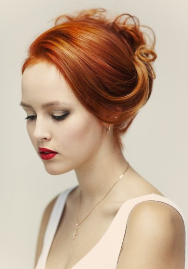 Прическа на свадьбу B16056 - Стилист-визажист Beauty catering Peggy Sue