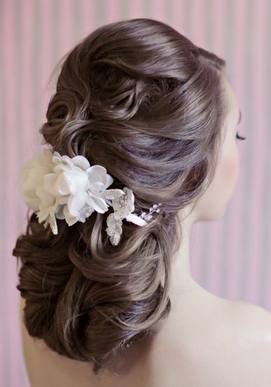 Прическа на свадьбу B16138 - Стилист-визажист Beauty catering Peggy Sue