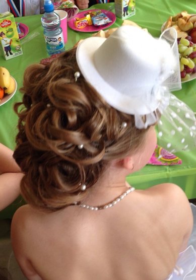 Свадебная прическа С16147 - Стилист-визажист Валентина