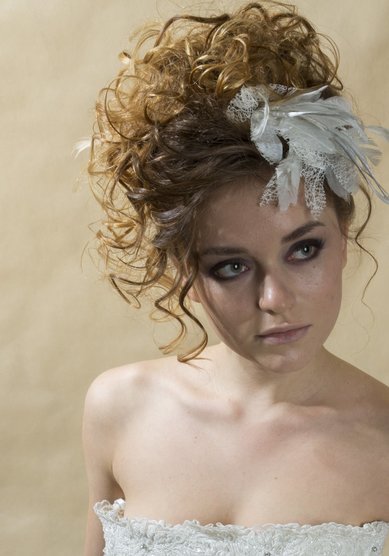 Прическа на свадьбу С16592 - Стилист Юлия Кузьмина