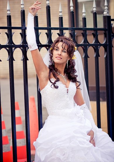 Прическа на свадьбу С16600 - Стилист Юлия Кузьмина