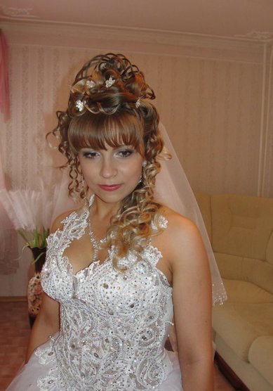 Свадебная прическа А17045 - Свадебный стилист Анна Крылова
