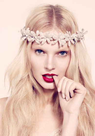 Прическа на свадьбу V17246 - Стилист Елена Левицкая