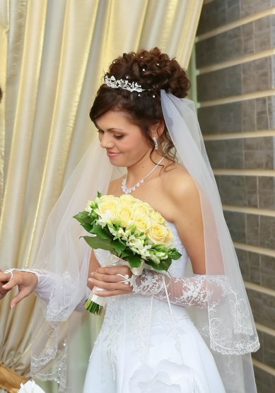 Прическа на свадьбу С17688 - стилист-визажист Мила Кузьмина