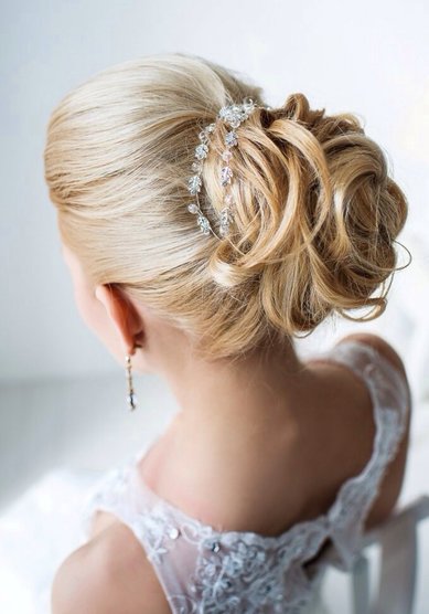 Прическа на свадьбу Прическа Мадлен (В17902) - Студия свадебного стиля Веста