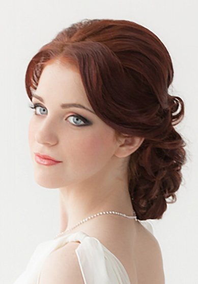 Свадебная прическа Собранная с объемным пучком,гребень (С18735) - Стилист-визажист Олеся Чорная...