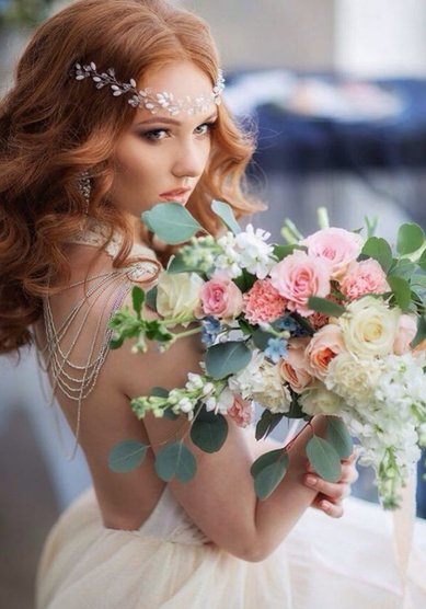 Прическа на свадьбу Локоны (М19574) - Стилист-визажист Москвичка