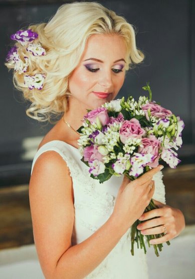 Прическа на свадьбу Фея (B19610) - Стилист-визажист BridesDay