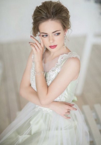 Свадебная прическа Н19681 - Стилист-визажист Наталия Сачдева