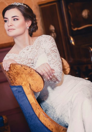 Свадебная прическа Классический пучок (Е20043) - Стилист-визажист Екатерина Косолапова...