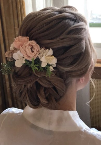 Прическа на свадьбу С21342 - Стилист-визажист Евгения Григорьева