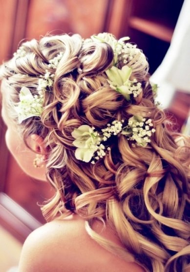 Свадебная прическа Цветок любви (С3357) - Стилист-визажист Виктория Корсакова