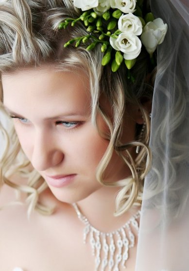 Прическа на свадьбу Станислава (V4592) - Стилист Елена Левицкая