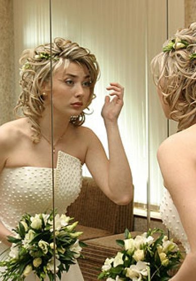 Прическа на свадьбу С6728 - Стилист Юлия Кузьмина