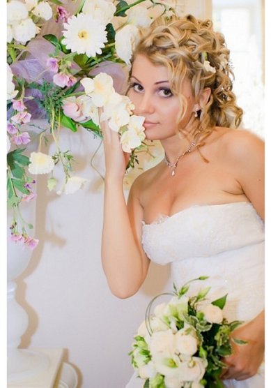 Свадебная прическа О8513 - студия красоты Лето