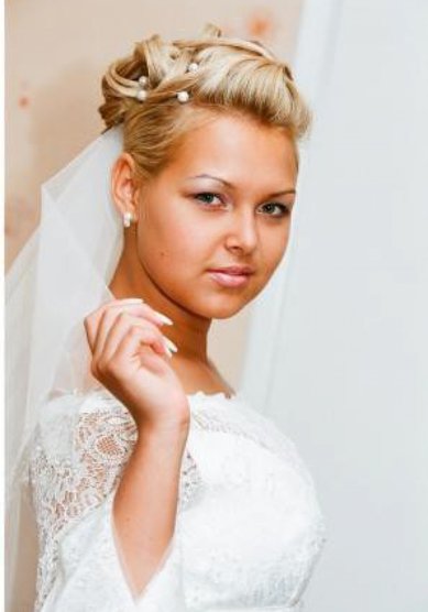 Прическа на свадьбу С10416 - стилист-визажист Мила Кузьмина
