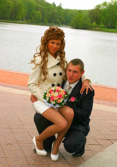 Прическа на свадьбу невеста Лариса 2011 год (С12046) - стилист-визажист Мила Кузьмина