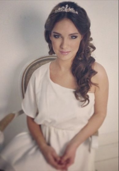 Свадебная прическа Принцесса Греции (С15437) - Стилист-визажист Олеся Чорная