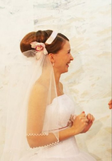 Прическа на свадьбу С16616 - стилист-визажист Мила Кузьмина