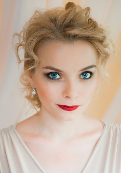 Свадебная прическа К17981 - Стилист-визажист Марина Кулагина