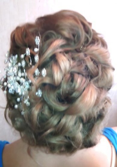 Свадебная прическа С18109 - стилист-визажист Мила Кузьмина