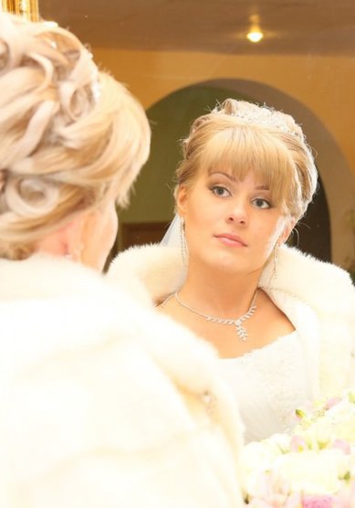 Прическа на свадьбу Свадебная прическжа и макия (В18176) - Выездной салон Home Glamour