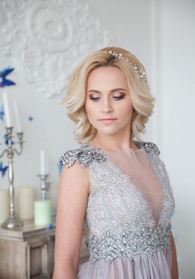 Прическа на свадьбу Греческая коса (М19060) - Стилист-визажист Москвичка