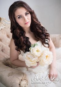  Локоны (М18889)