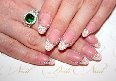 Свадебный маникюр D17327 - Стилист-визажист Deili Nail