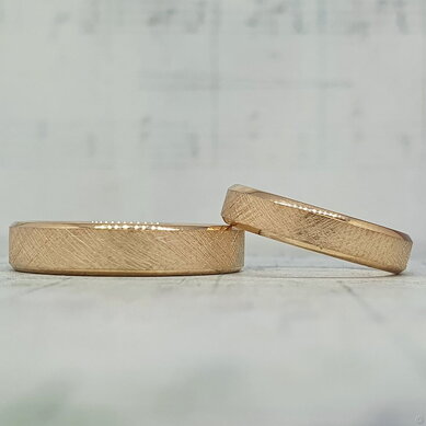 Обручальные кольца 40302880 | 40302880-Ю15633 - Ювелирный салон Ювелирный лофт go_LD