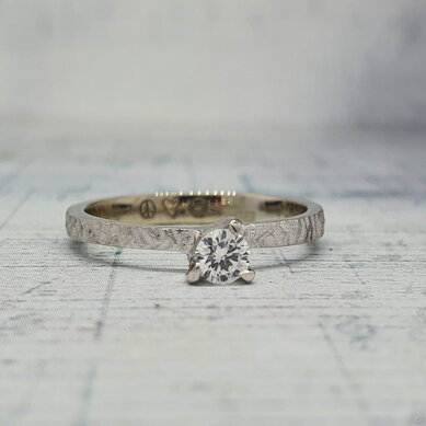 Помолвочное кольцо 40299846-Ю15683 - Ювелирный салон Ювелирный лофт go_LD