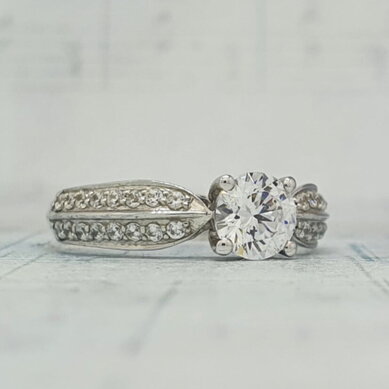 Помолвочное кольцо 40256762-Ю15762 - Ювелирный салон Ювелирный лофт go_LD