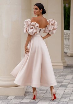 Свадебное платье ST 1101-M69507. С пышной юбкой, короткое без шлейфа.