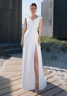 Свадебное платье К 0505-M69605. А-силуэт, длинное со шлейфом.