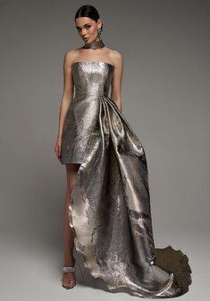 Вечернее платье Жаклин Голд + Хвост-V70041. С прямой юбкой, короткое со шлейфом.